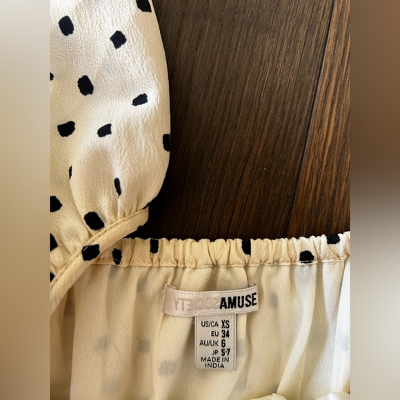 Amuse Society • Off the Shoulder Midi-Dress - Picture 5 of 5